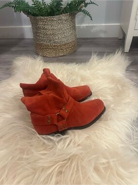Women's Suede Ankle Boots in Burnt Orange